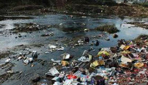 工業(yè)污染環(huán)境