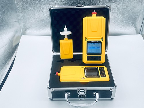 ppm級(jí)便攜式多氣體檢測儀