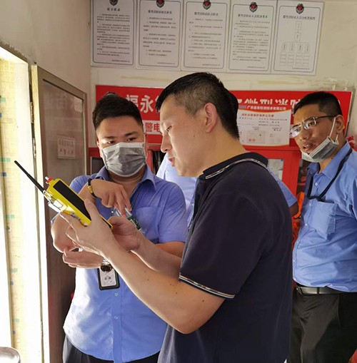 便攜式煙霧氣體檢測儀